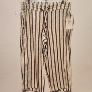 PER SE STRIPE CAPRI PETITE